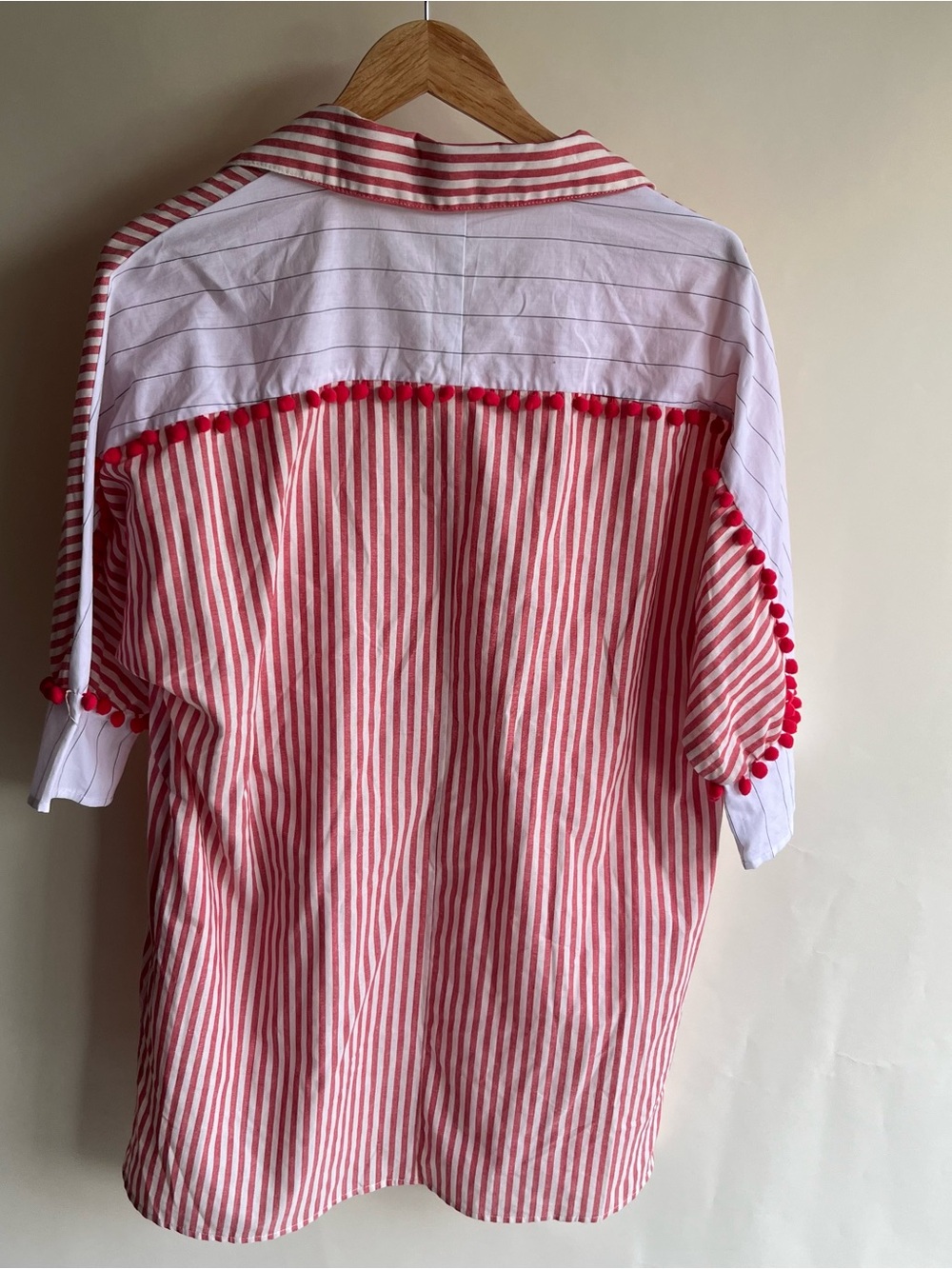 Cotton Bleu Shirt Striped Popover Red White Collared Sz Med Pom Poms - Picture 4 of 4